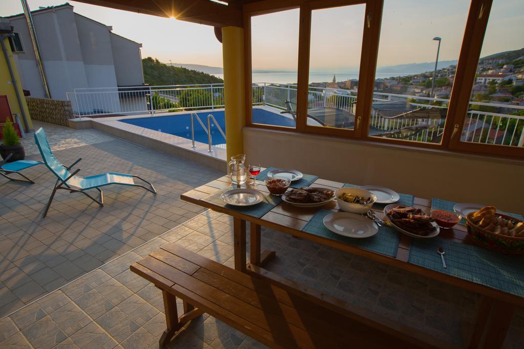 Apartments Zora Senj  Buitenkant foto